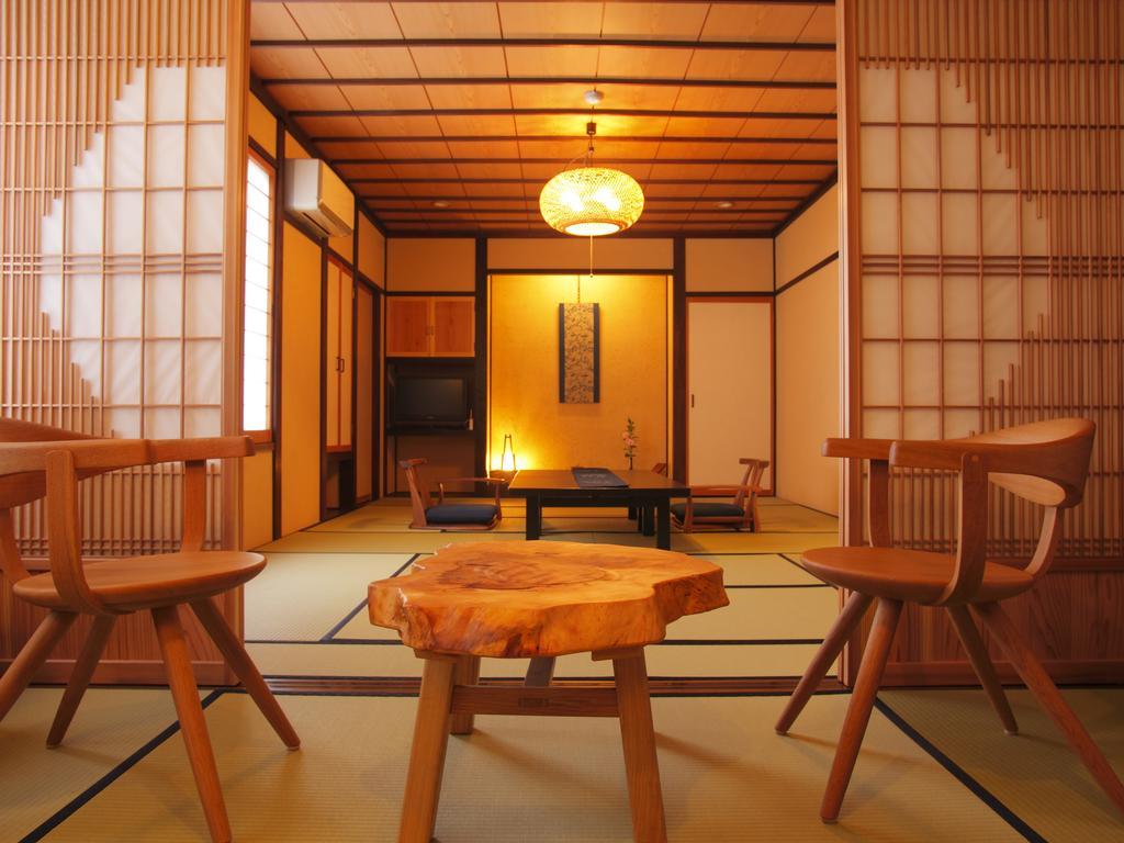 Hanaougi Bettei Iiyama Такаяма Экстерьер фото